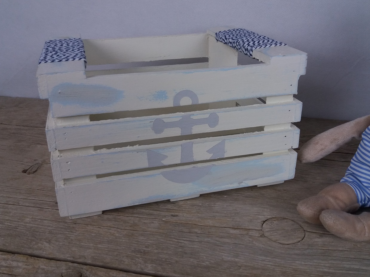 Caja marinera