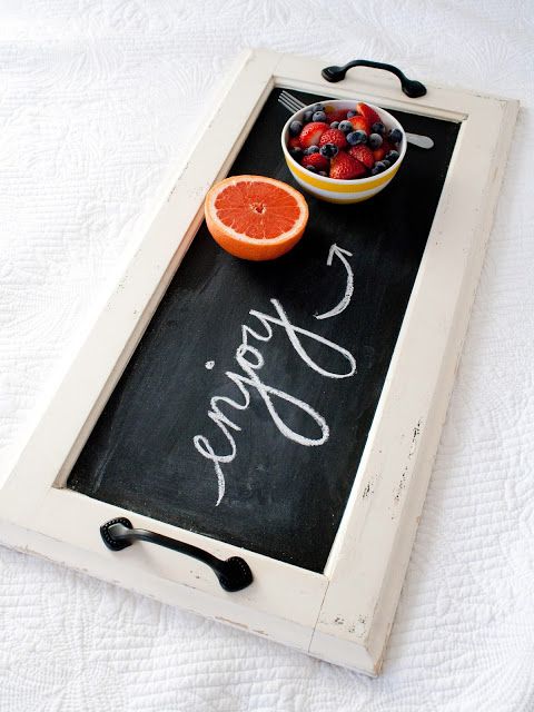 decorar bandejas con pizarra