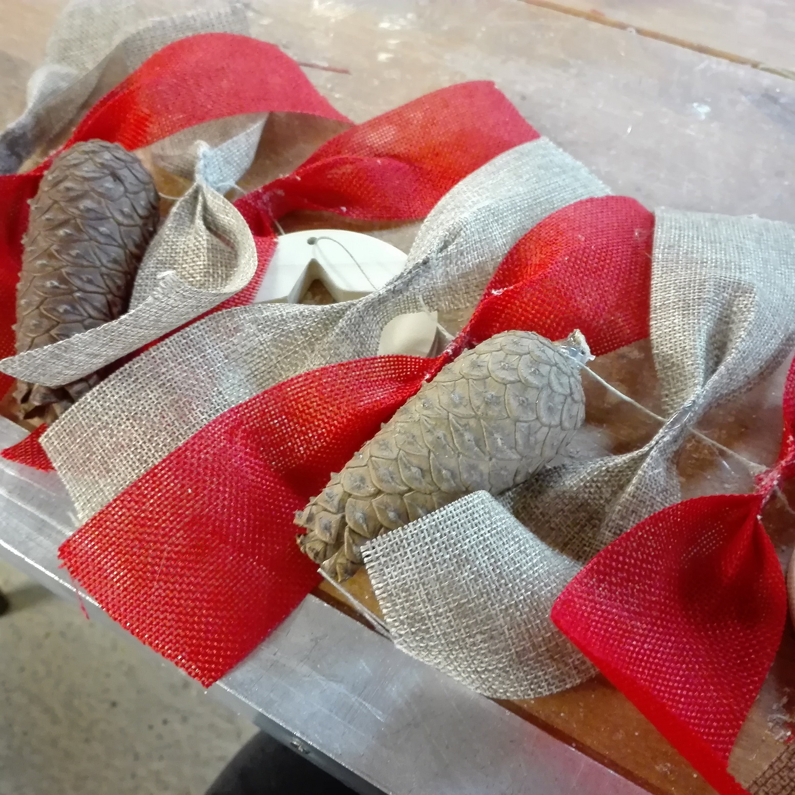 guirnalda navidad madera