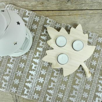 Hoja de madera portavelas