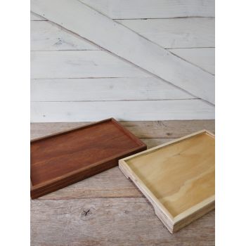 Bandeja de madera para servicio de habitaciones