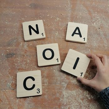 Letras de madera Scrabble