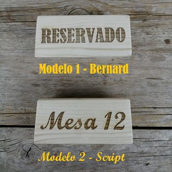Cartel de mesa de madera